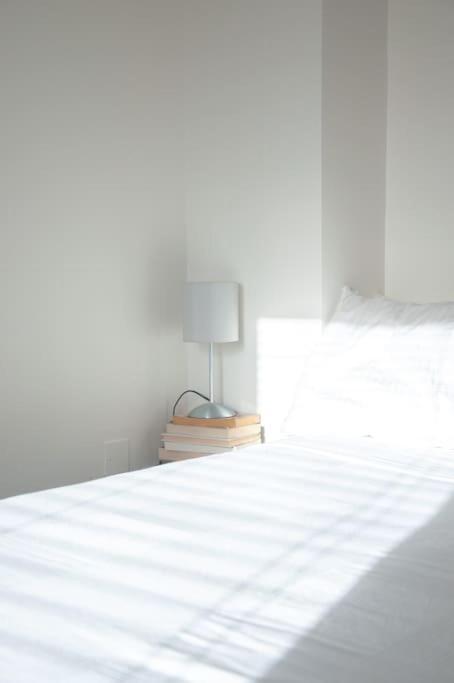 2 Bed 2 Bath Apartment With Canal View Dublin Eksteriør bilde